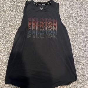 Peloton workout tank- size small